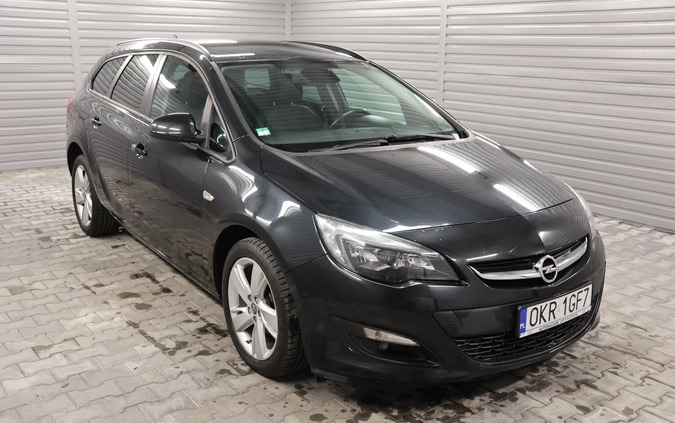 Opel Astra cena 36400 przebieg: 101745, rok produkcji 2015 z Margonin małe 137